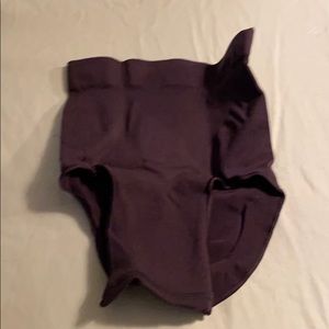 SCULPTING MID WAIST BRIEF- Never been worn